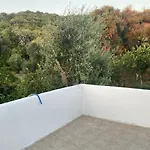 فندق Nouli *