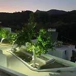 Hotel Nouli
