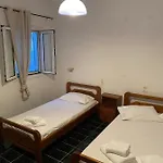 Nouli Hotel *
