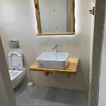 Nouli Hotel
