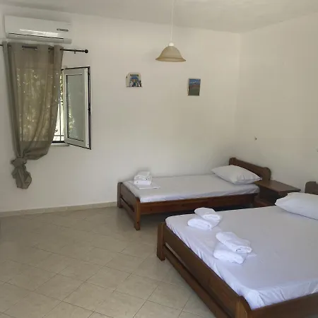 Nouli Hotel Sarakiniko (Epirus)