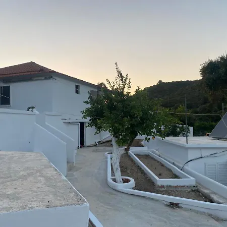 Nouli Hotel