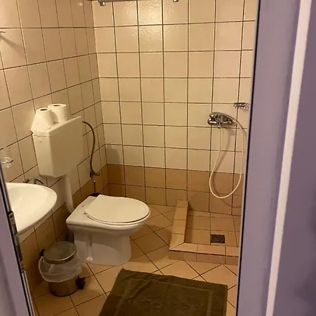 Nouli Szálloda Sarakiniko