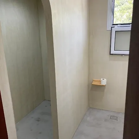 Nouli Szálloda Sarakiniko