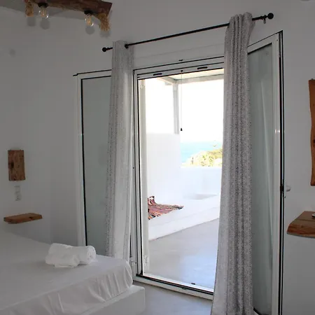 Hotel Nouli *