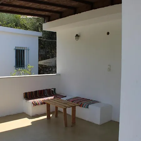Nouli Hotel