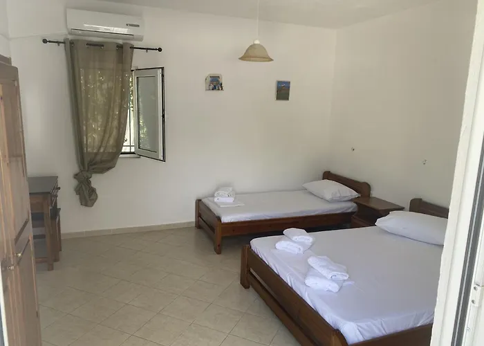 Nouli Hotel Sarakiniko (Epirus)