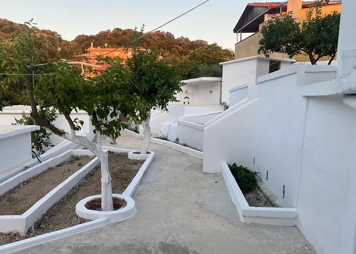 Hotel Nouli *