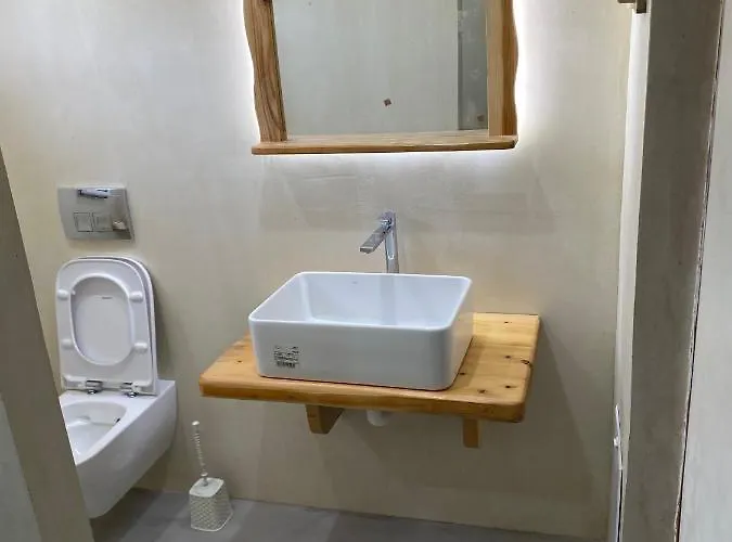 Nouli Hotel